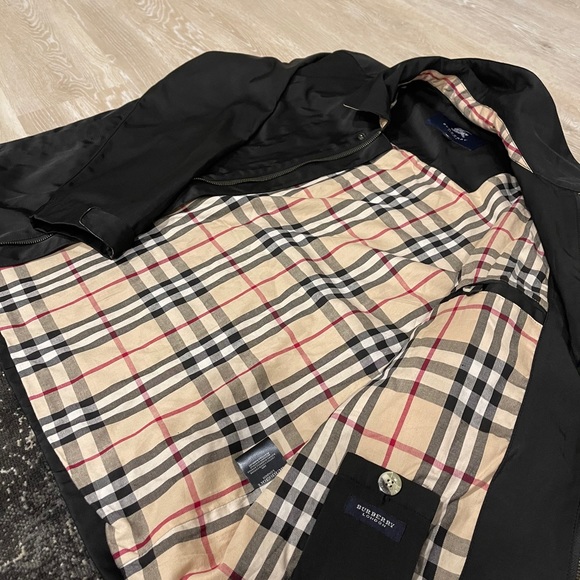 Burberry Men’s Jacket - Picture 2 of 5